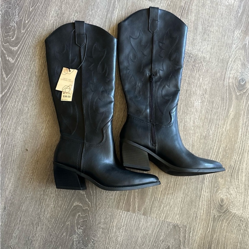 Women's Black Leather Western Boots